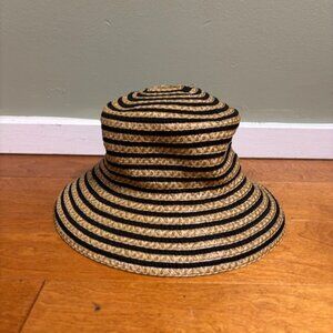 Eric Javits Squishee Womens Bucket Hat Beige Black Stripe UPF 50+ Beach Bohemian
